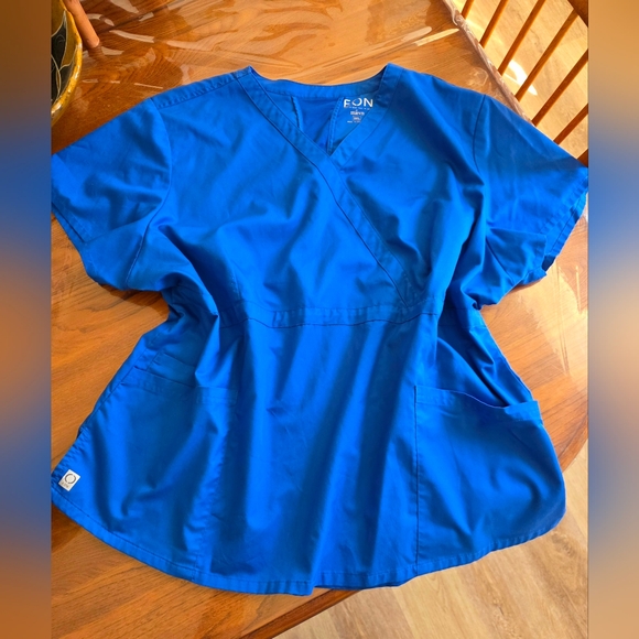 Scrub Top 3XL - Picture 1 of 2